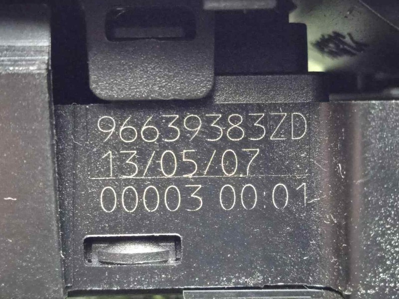 Recambio de mando elevalunas delantero izquierdo para citroën c4 picasso 2.0 hdi fap cat (rhr / dw10bted4) referencia OEM IAM 96