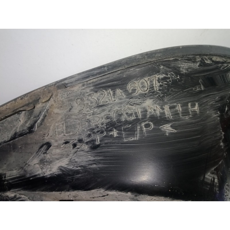 Recambio de moldura para mitsubishi asx (ga0w) 2.2 di-d cat referencia OEM IAM 8321A607 ANTNIEBLA.DERECHO 