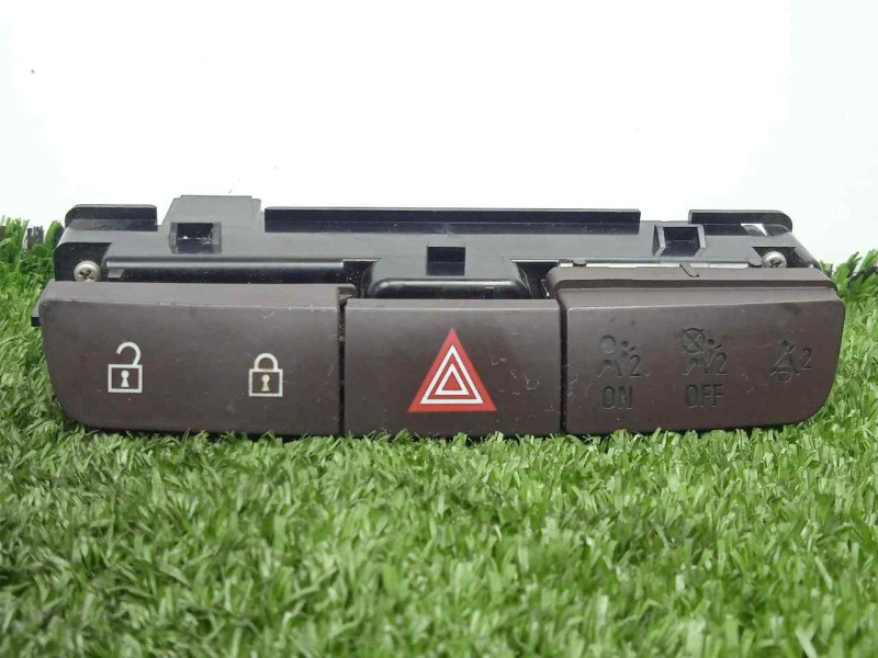 Recambio de warning para opel insignia berlina 2.0 cdti cat referencia OEM IAM 13324595  