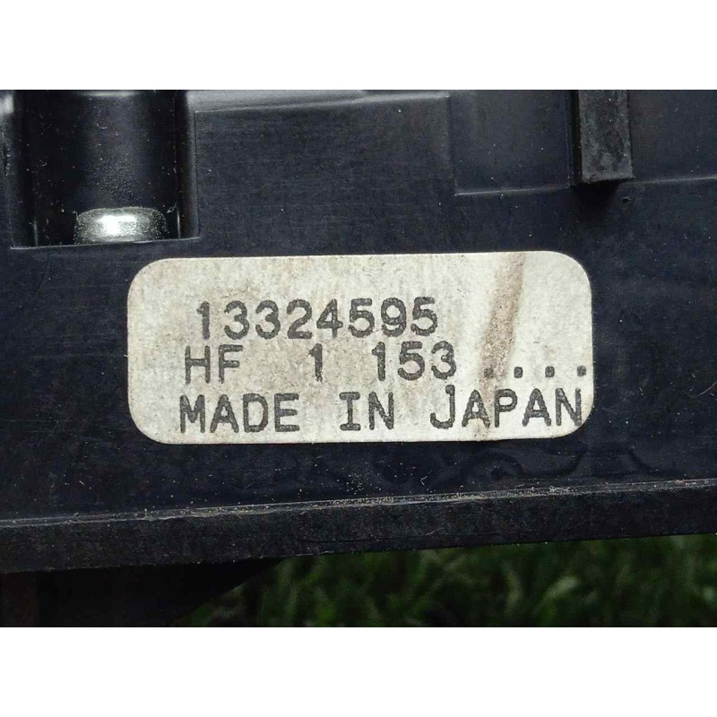 Recambio de warning para opel insignia berlina 2.0 cdti cat referencia OEM IAM 13324595  