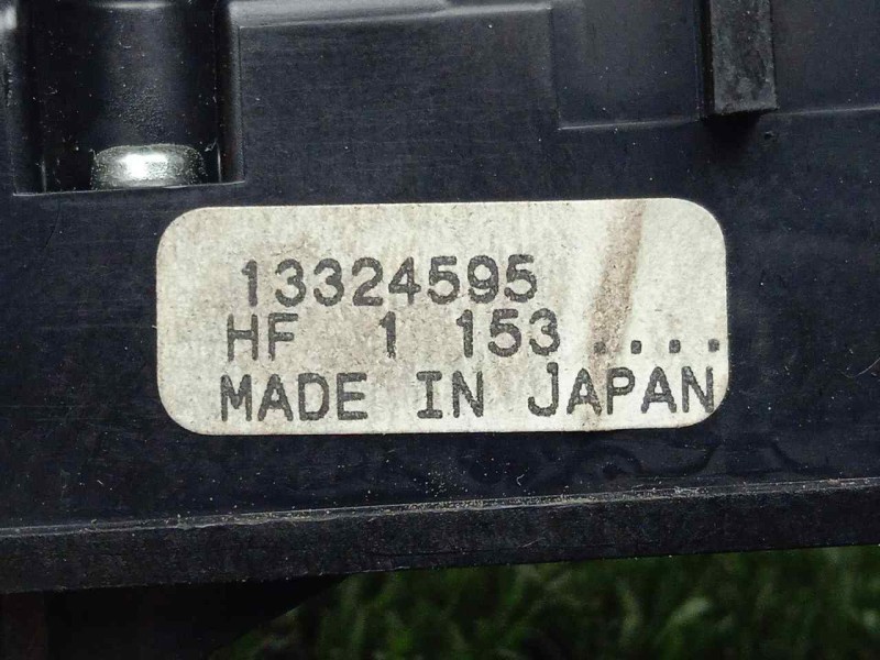 Recambio de warning para opel insignia berlina 2.0 cdti cat referencia OEM IAM 13324595  