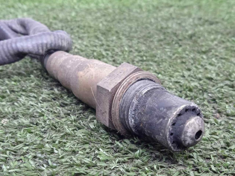 Recambio de sonda lambda para opel astra h ber. 1.9 cdti referencia OEM IAM 0281004025  5.CABLES