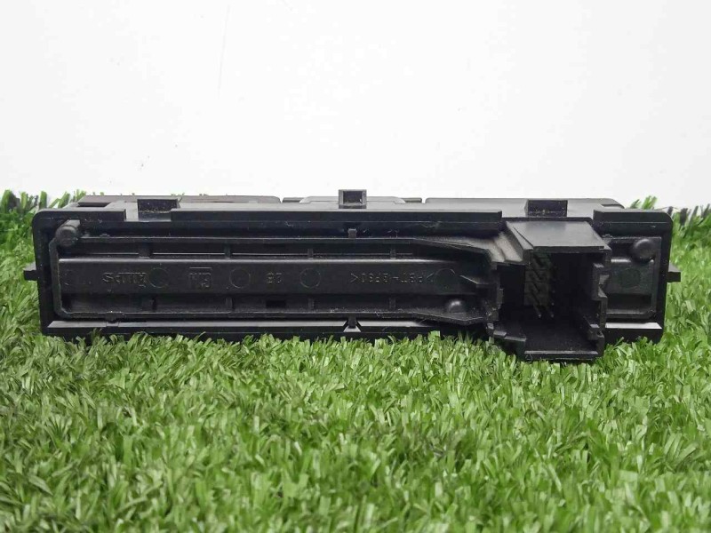 Recambio de warning para opel insignia berlina 2.0 cdti cat referencia OEM IAM 13324595  