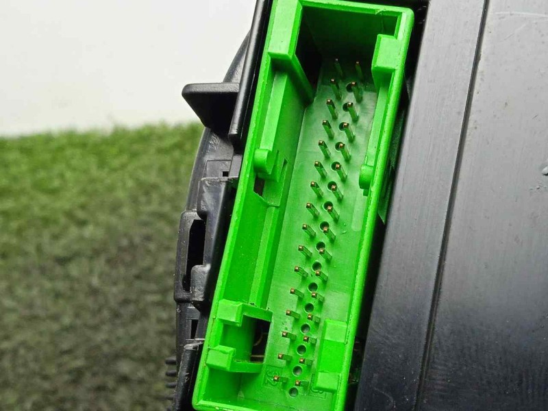 Recambio de cuadro instrumentos para volkswagen golf iv berlina (1j1) 1.6 referencia OEM IAM 1J0919881B-0263611022 MOTOMETER 