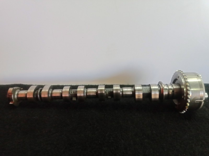 Recambio de arbol de levas para toyota yaris 1.3 16v cat referencia OEM IAM NOTIENEREFERENCIA  