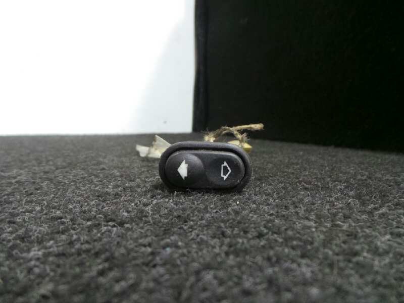 Recambio de mando elevalunas delantero izquierdo para ford orion 1.8 diesel referencia OEM IAM   6 PINES