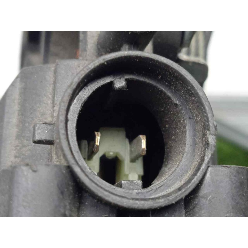 Recambio de elevalunas delantero derecho para renault twingo 1.2 referencia OEM IAM  ELECTRICO - 2.PIN 3.PUERTAS