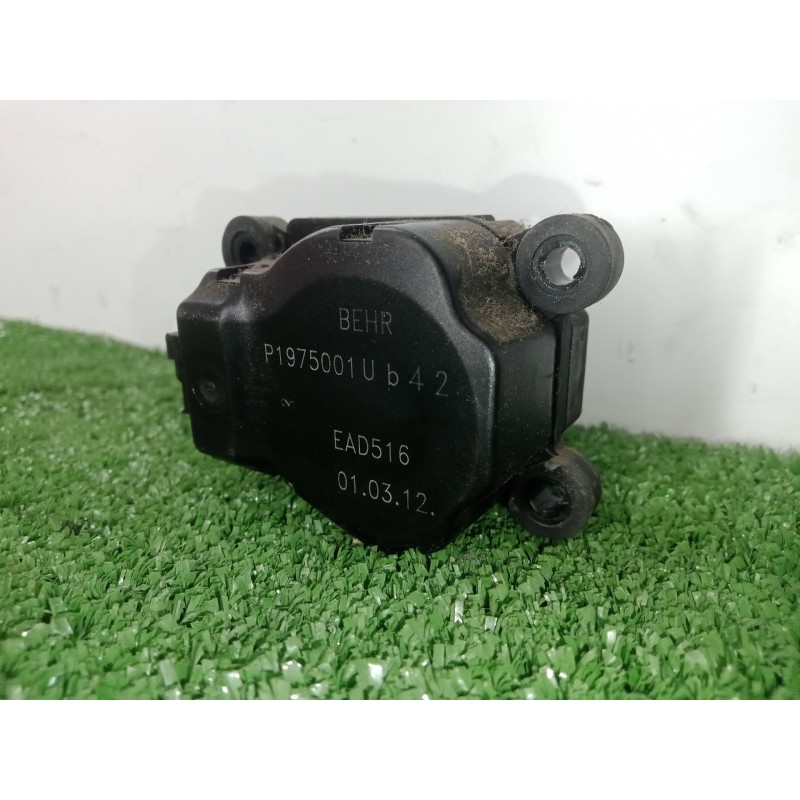 Recambio de motor trampilla calefaccion para citroën c3 1.4 hdi referencia OEM IAM P1975001UB42-EAD516  