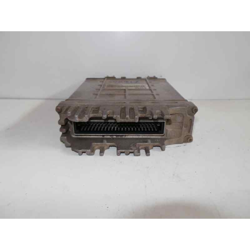 Recambio de centralita motor uce para renault megane i classic (la0) referencia OEM IAM 02810017397700107091HOM7700107088  