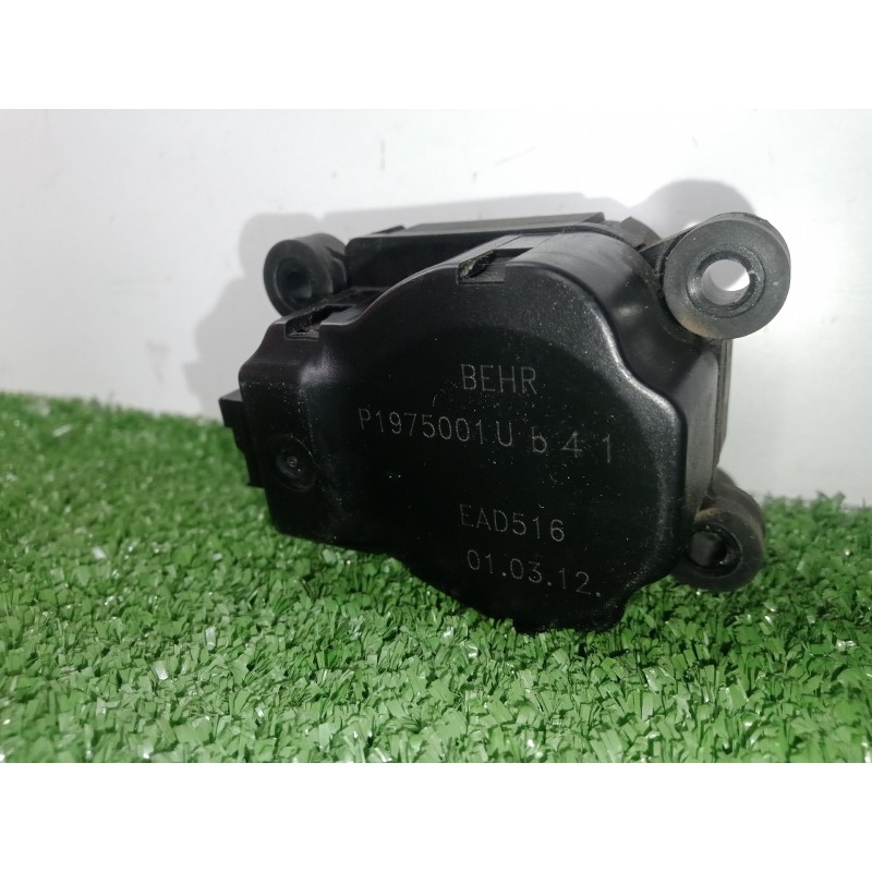 Recambio de motor trampilla calefaccion para citroën c3 1.4 hdi referencia OEM IAM P1975001UB41-EAD516  