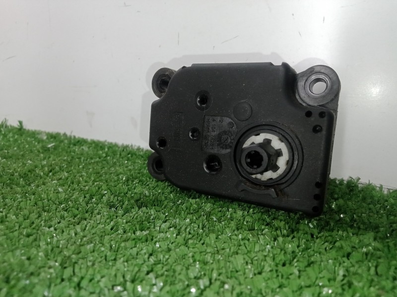 Recambio de motor trampilla calefaccion para citroën c3 1.4 hdi referencia OEM IAM P1975001UB41-EAD516  