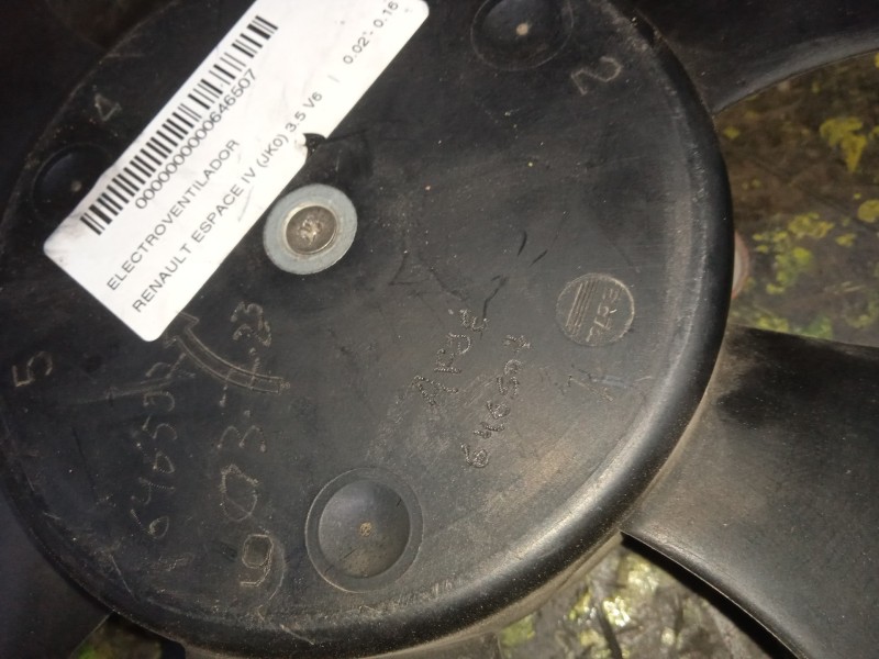 Recambio de electroventilador para renault espace iv (jk0) 3.5 v6 referencia OEM IAM SINREFERENCIA 2.PINES Ø DIAMETRO: 320MM