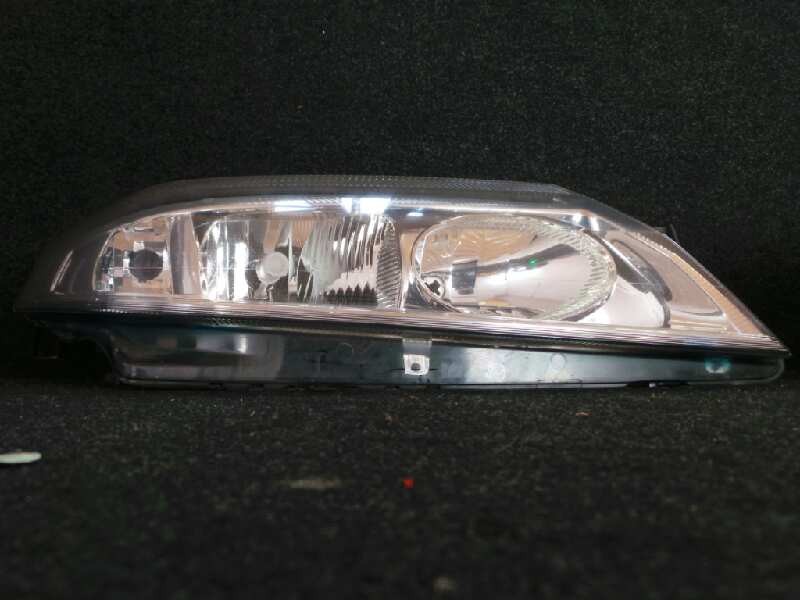 Recambio de faro derecho para renault laguna ii (bg0) 1.9 dci diesel referencia OEM IAM  01-05 