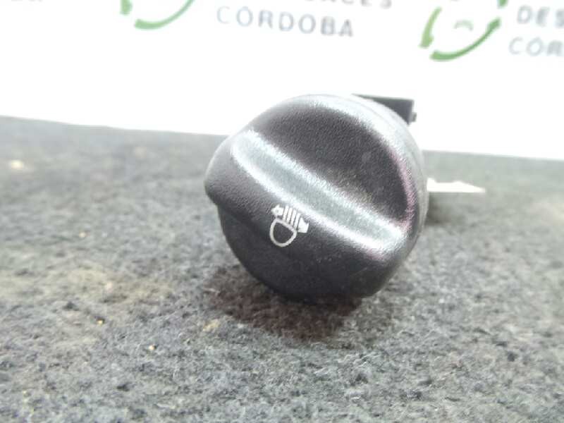 Recambio de regulador faros para dacia logan mcv 1.5 dci diesel fap cat referencia OEM IAM   