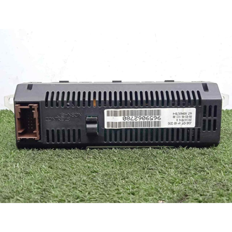 Recambio de pantalla multifuncion para citroën c4 coupe 1.4 16v referencia OEM IAM 9659062780  