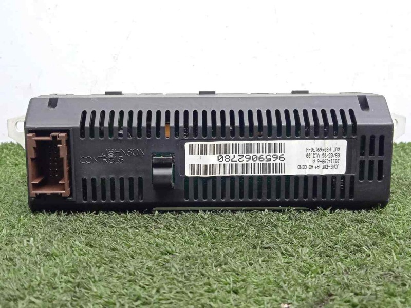 Recambio de pantalla multifuncion para citroën c4 coupe 1.4 16v referencia OEM IAM 9659062780  