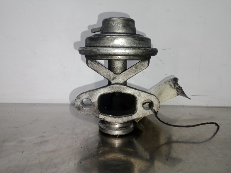 Recambio de valvula egr para volkswagen polo berlina (6n2) 1.9 sdi referencia OEM IAM 028131501F-72211600-98T125 PIERBURG 