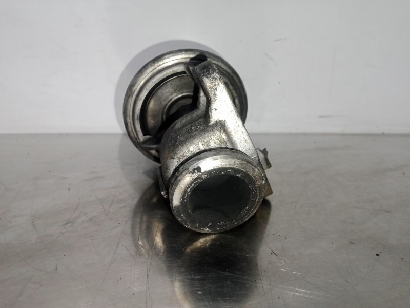 Recambio de valvula egr para volkswagen polo berlina (6n2) 1.9 sdi referencia OEM IAM 028131501F-72211600-98T125 PIERBURG 