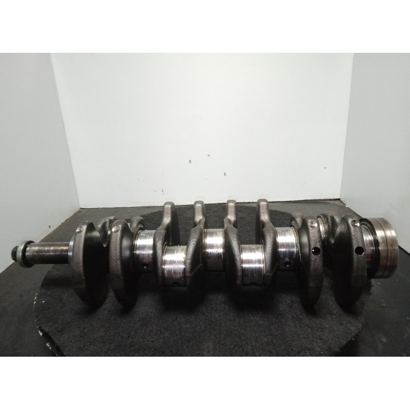 Recambio de cigueñal para kia sorento 2.5 crdi cat referencia OEM IAM A26  