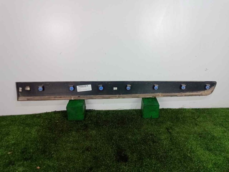 Recambio de moldura para mercedes-benz citan (w415) combi 1.5 cdi cat referencia OEM IAM A4156971462-808210240R  