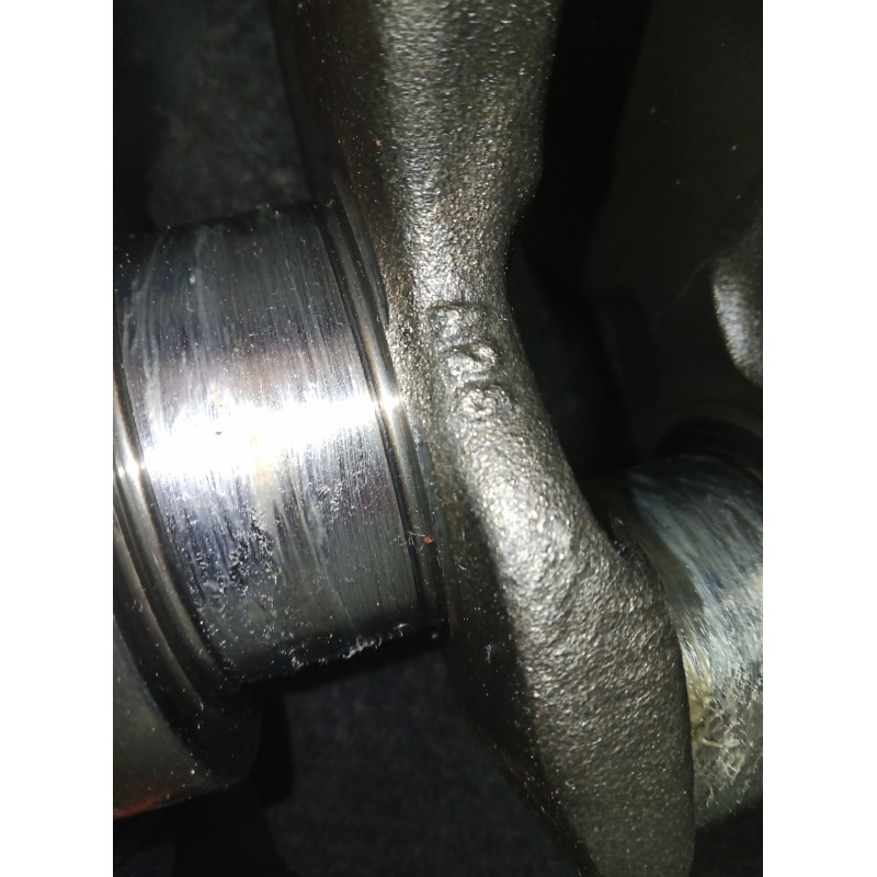 Recambio de cigueñal para kia sorento 2.5 crdi cat referencia OEM IAM A26  