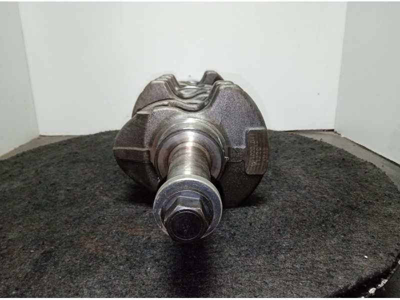 Recambio de cigueñal para kia sorento 2.5 crdi cat referencia OEM IAM A26  