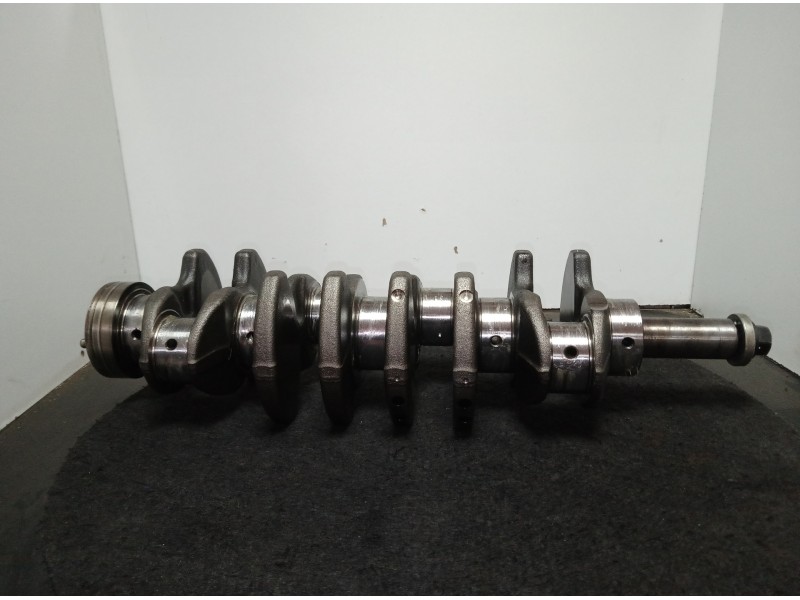 Recambio de cigueñal para kia sorento 2.5 crdi cat referencia OEM IAM A26  