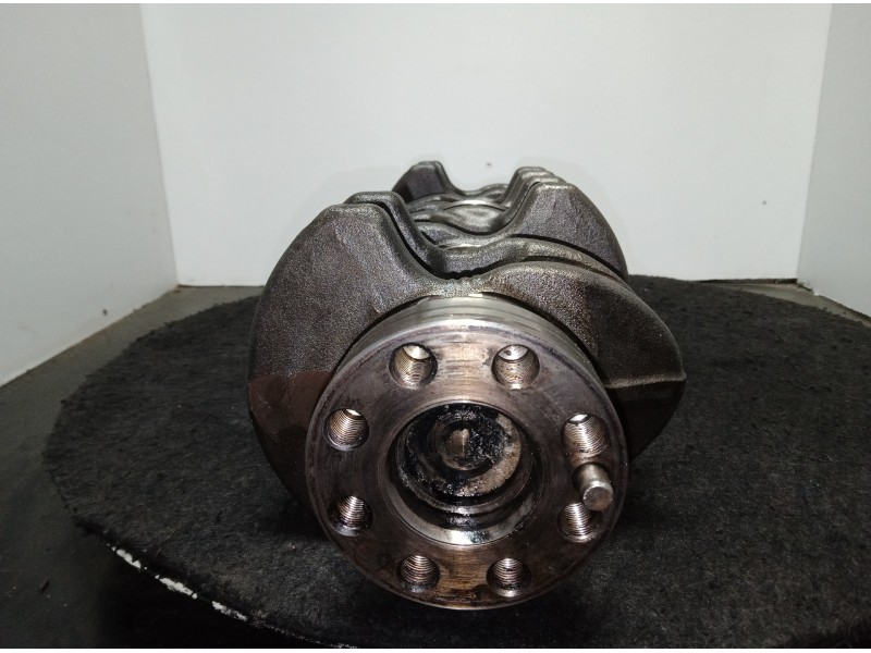 Recambio de cigueñal para kia sorento 2.5 crdi cat referencia OEM IAM A26  