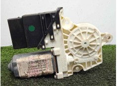 Recambio de motor elevalunas trasero derecho para volkswagen golf iv berlina (1j1) 1.6 referencia OEM IAM 9776101438203-F005S000