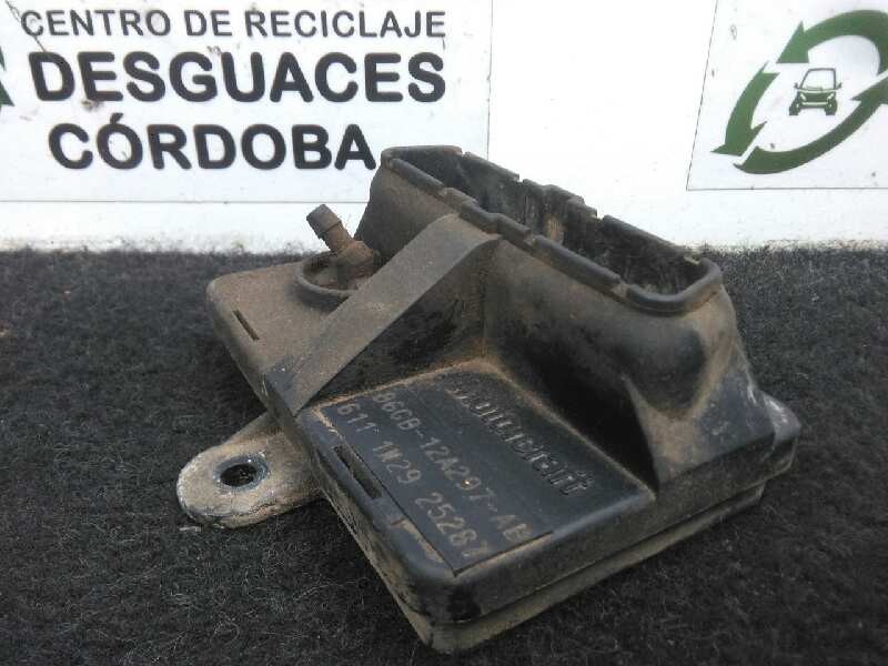 Recambio de modulo encendido para ford sierra berlina 1.8 referencia OEM IAM 86GB12A297AB  