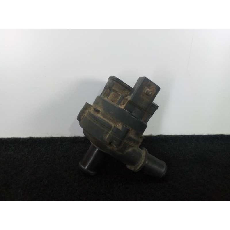 Recambio de bomba agua para nissan qashqai (j10) 2.0 dci turbodiesel cat referencia OEM IAM 0392023015  