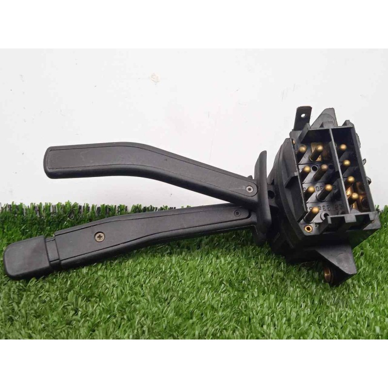 Recambio de mando limpia para ford sierra berlina 1.8 referencia OEM IAM 87BG11K665CA  