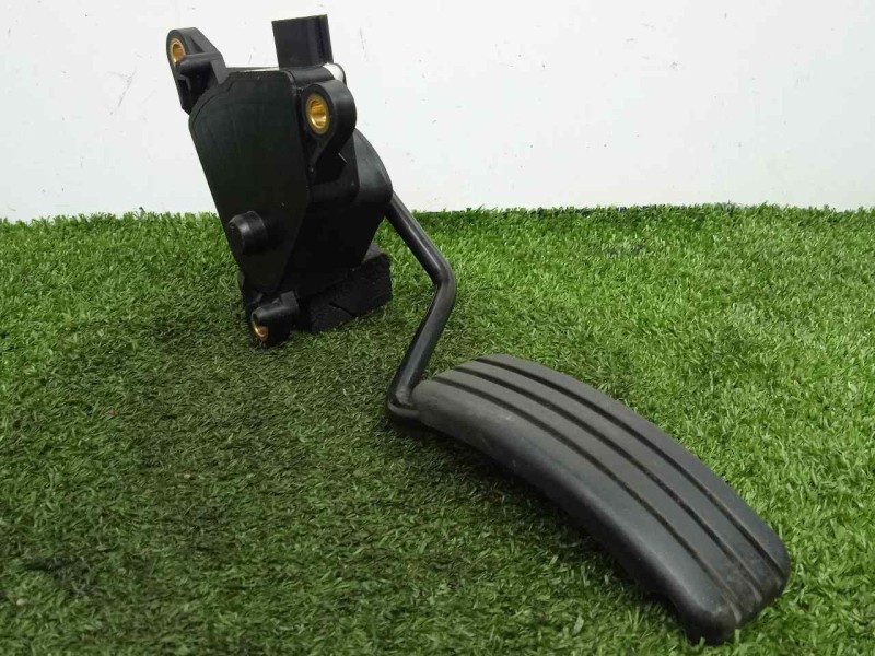 Recambio de potenciometro pedal para renault scenic ii 1.5 dci diesel referencia OEM IAM 8200159647 6.PINES 