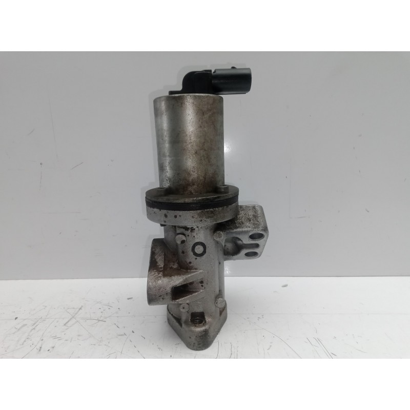 Recambio de valvula egr para kia sorento 2.5 crdi cat referencia OEM IAM 284104A100 2.PINES 