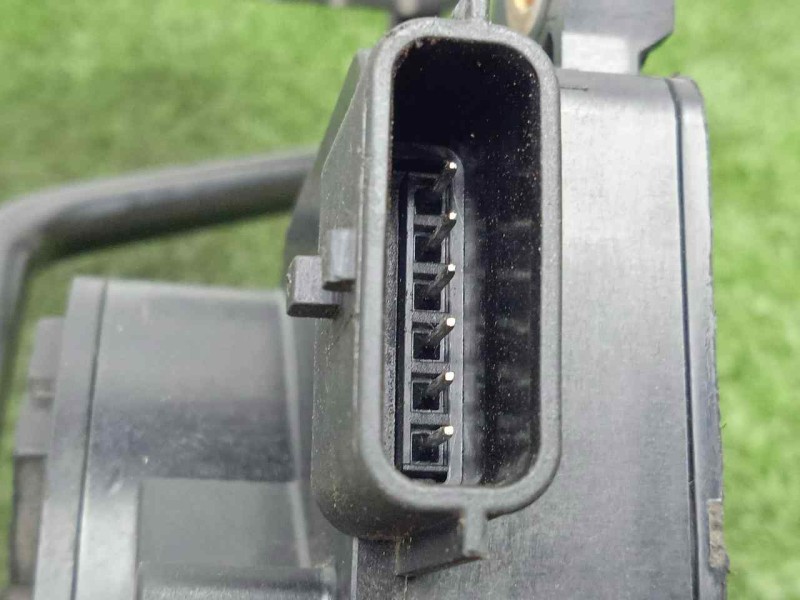 Recambio de potenciometro pedal para renault scenic ii 1.5 dci diesel referencia OEM IAM 8200159647 6.PINES 