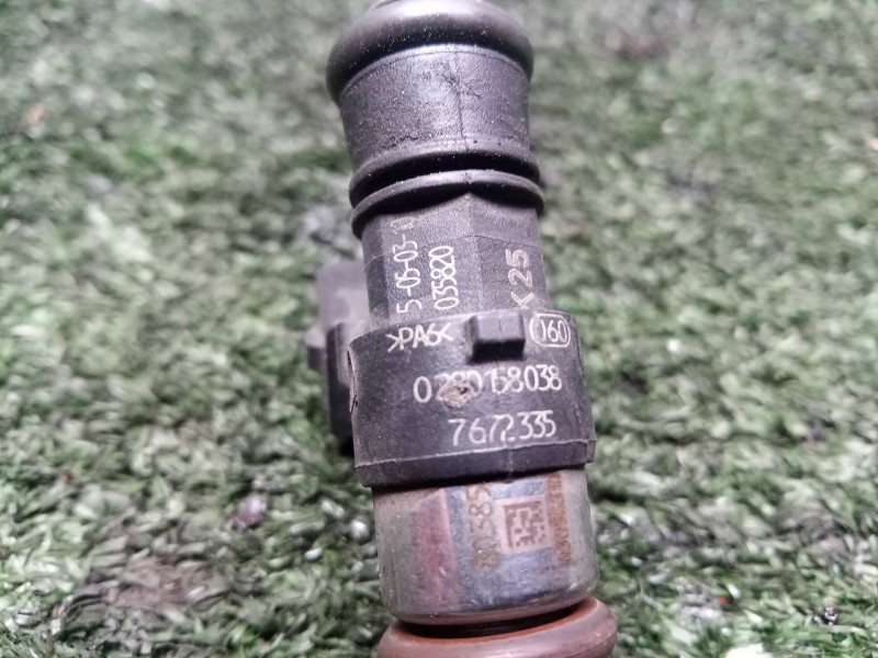 Recambio de inyector para bmw r 1200 rt/st referencia OEM IAM 13617672335-7672335-0280158038 10-14 BOSCH