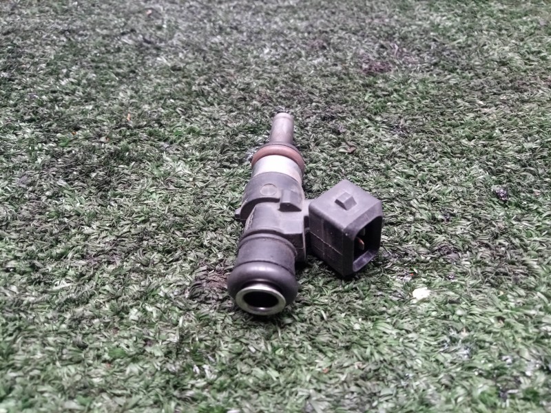 Recambio de inyector para bmw r 1200 rt/st referencia OEM IAM 13617672335-7672335-0280158038 10-14 BOSCH