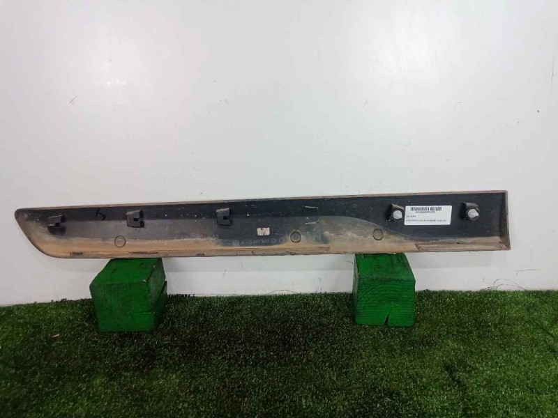 Recambio de moldura para mercedes-benz citan (w415) combi 1.5 cdi cat referencia OEM IAM A4156971662-828212664R  