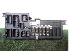 Recambio de caja reles / fusibles para volvo s60 berlina 2.4 diesel cat referencia OEM IAM 8678449-518828017  