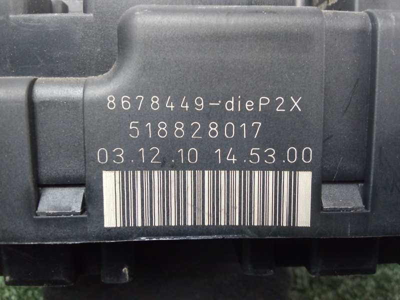 Recambio de caja reles / fusibles para volvo s60 berlina 2.4 diesel cat referencia OEM IAM 8678449-518828017  