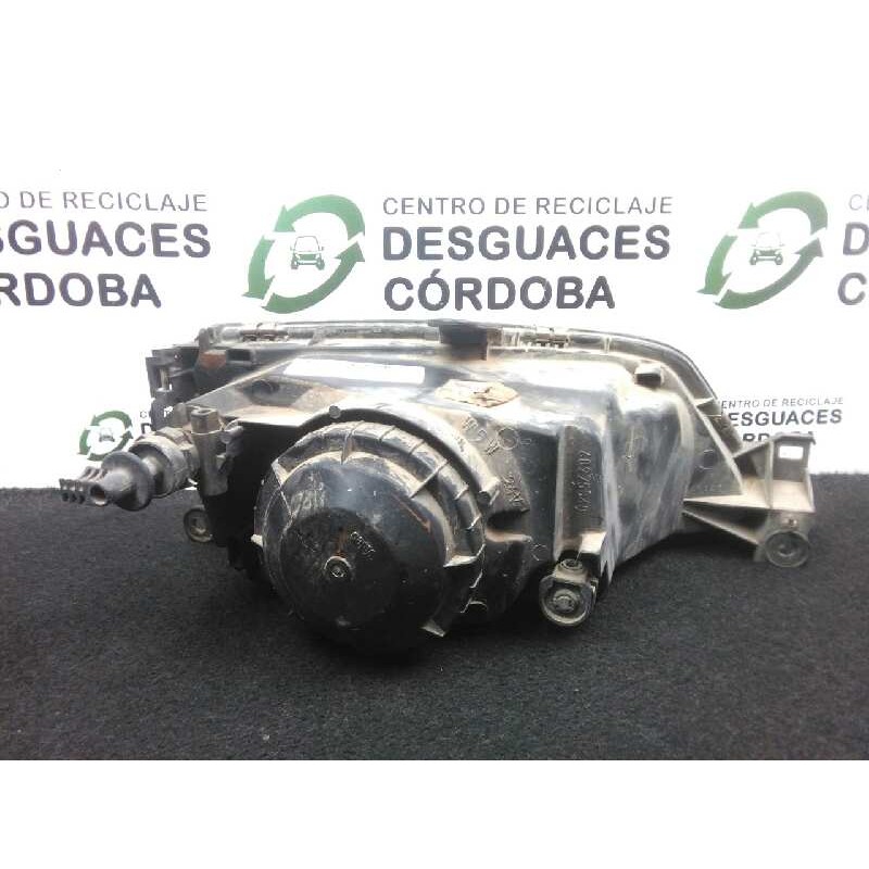 Recambio de faro izquierdo para peugeot 306 berlina 4 puertas (s1) 1.9 diesel referencia OEM IAM  93-97 