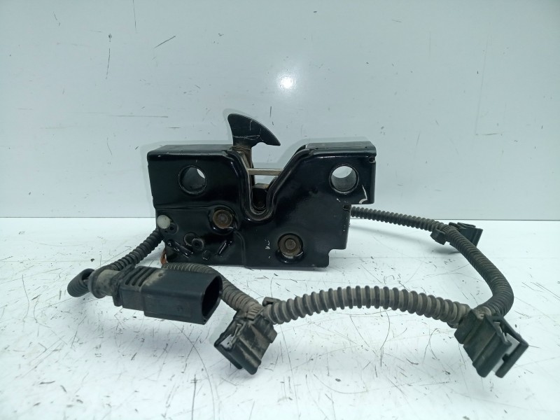 Recambio de cerradura capot para seat ibiza (6p1) 1.2 tsi referencia OEM IAM 6P0823509  