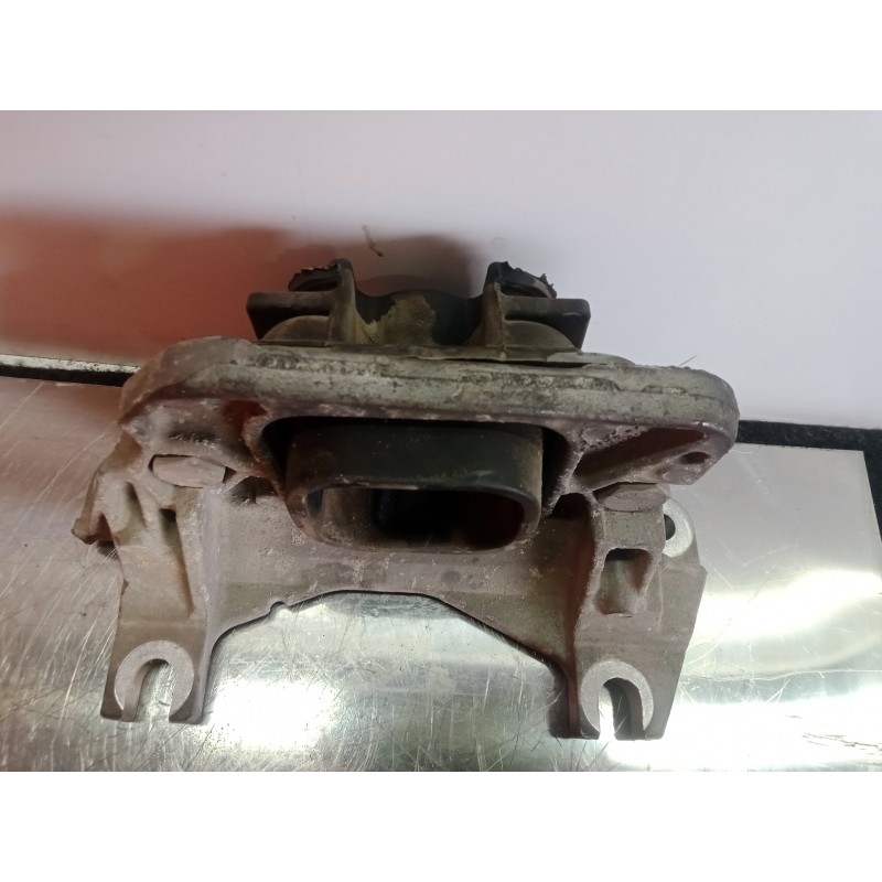 Recambio de soporte motor izquierdo para renault kangoo 1.5 dci diesel cat referencia OEM IAM 8200423501-8200423501C-8200429504 