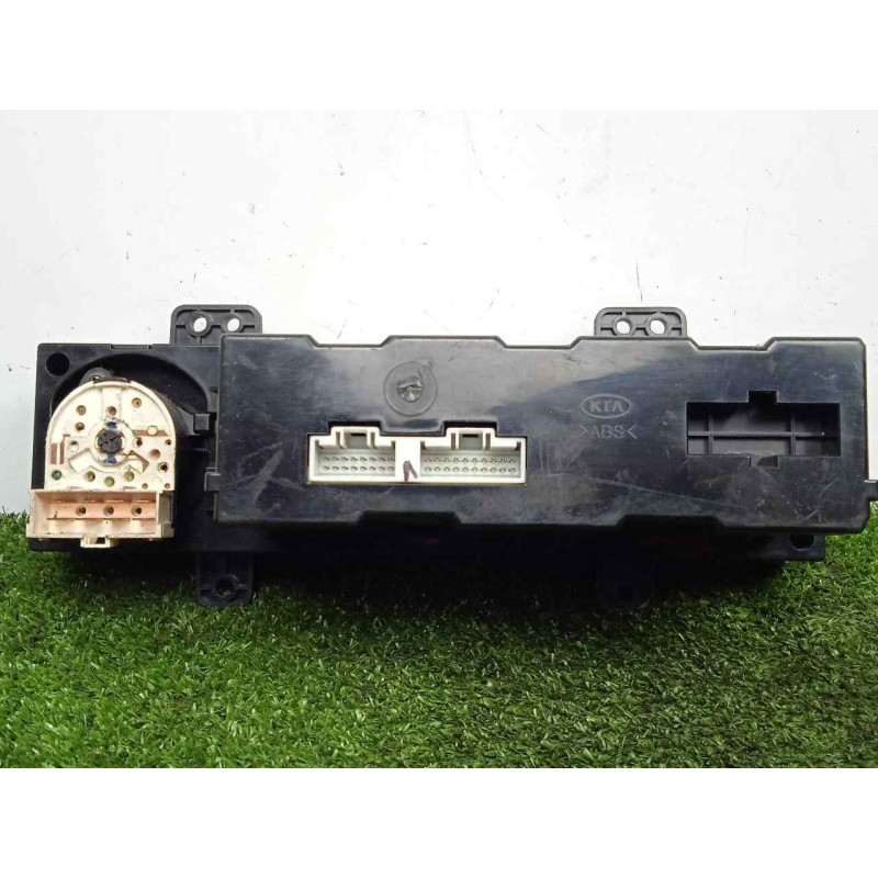 Recambio de mando climatizador para kia carnival ii 2.9 crdi cat referencia OEM IAM 0K53B61190D  
