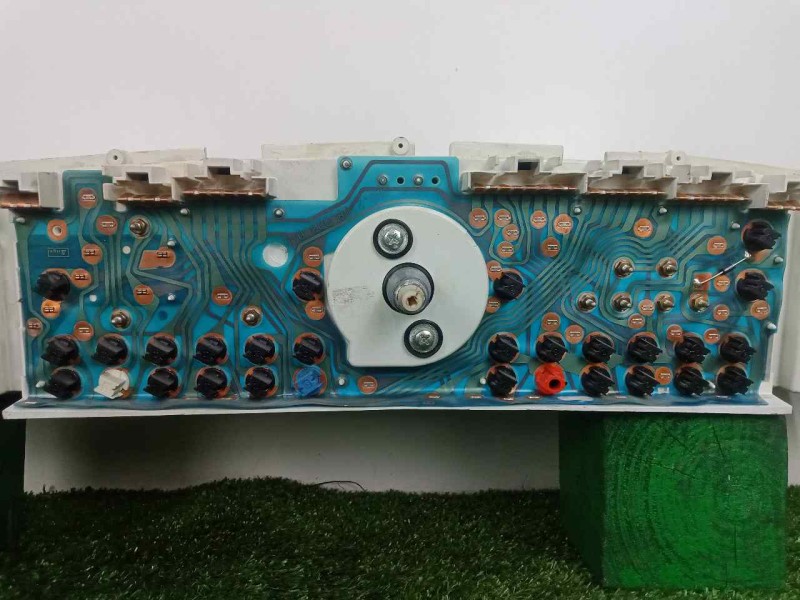 Recambio de cuadro instrumentos para lancia dedra berl. 1.6 cat referencia OEM IAM 711542080 8.CONECTORES 