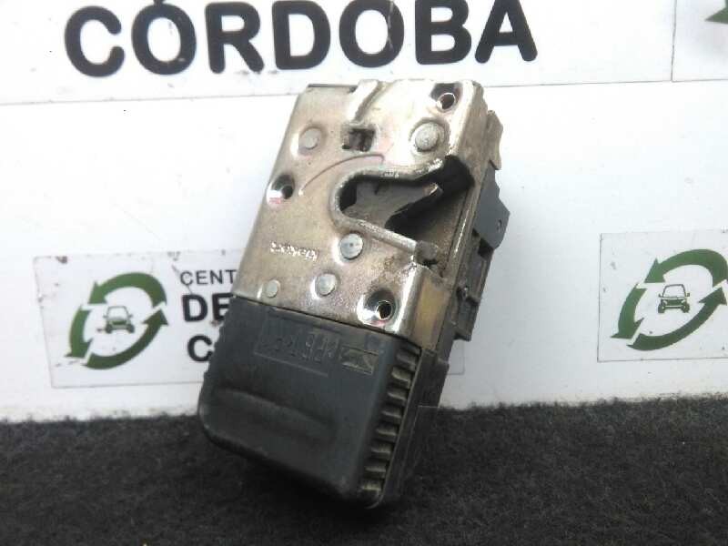 Recambio de cerradura puerta delantera derecha para peugeot expert kombi 1.9 diesel referencia OEM IAM  94-03 MECANICA