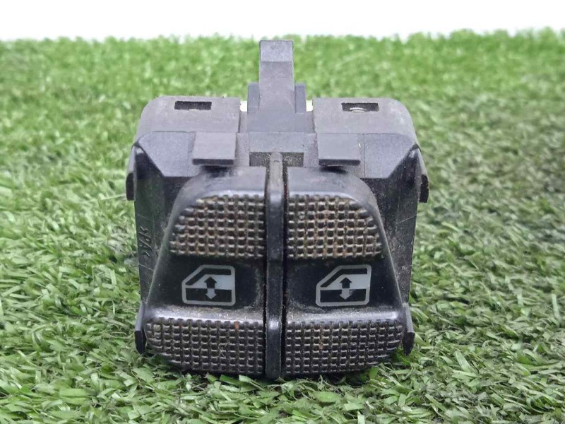 Recambio de mando elevalunas delantero izquierdo para volkswagen golf iii berlina (1h1) 2.0 referencia OEM IAM   