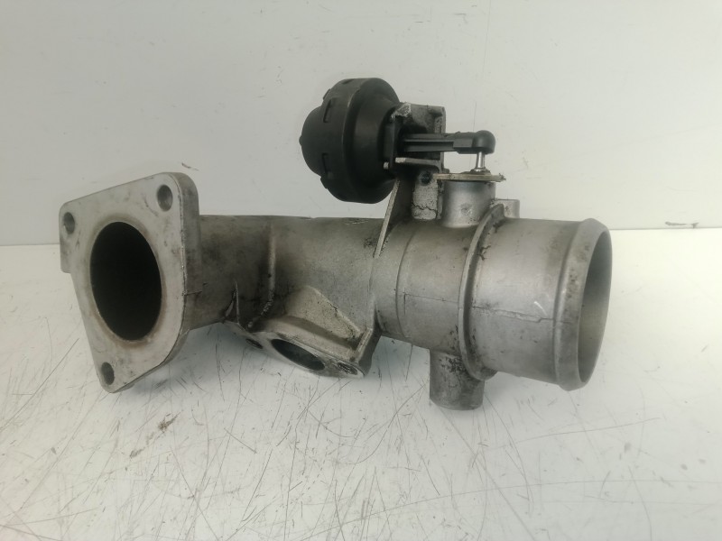 Recambio de caja mariposa para fiat punto berlina (188) 1.9 jtd cat referencia OEM IAM B0068-46759305  