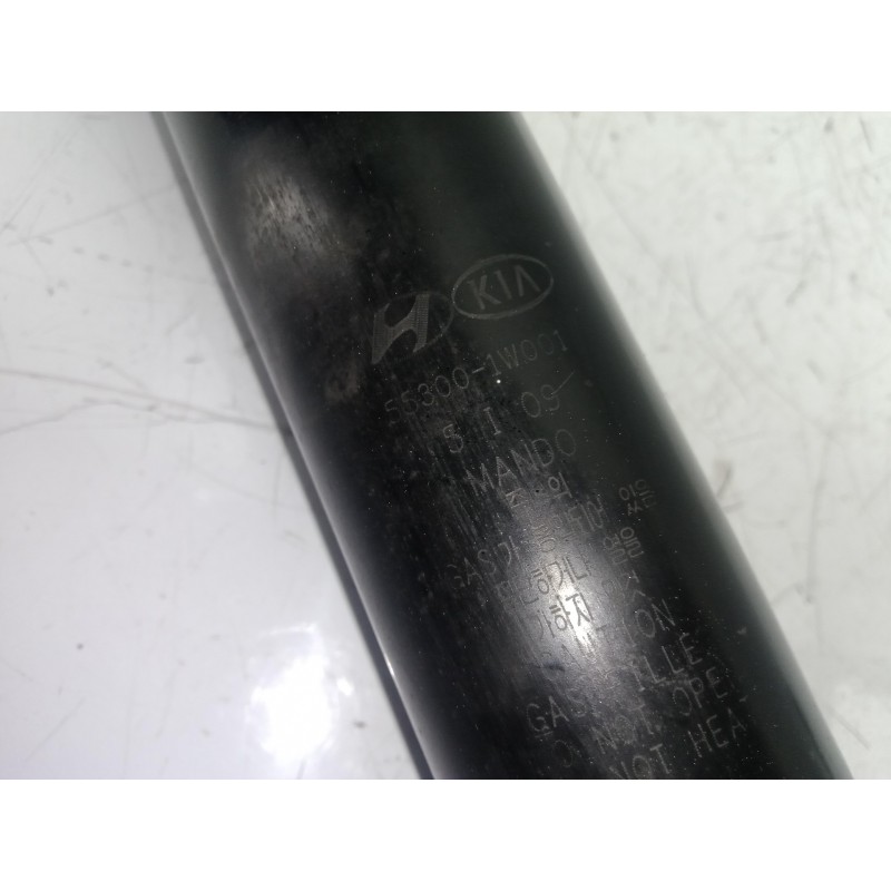 Recambio de amortiguador trasero izquierdo para kia rio 1.2 cat referencia OEM IAM   