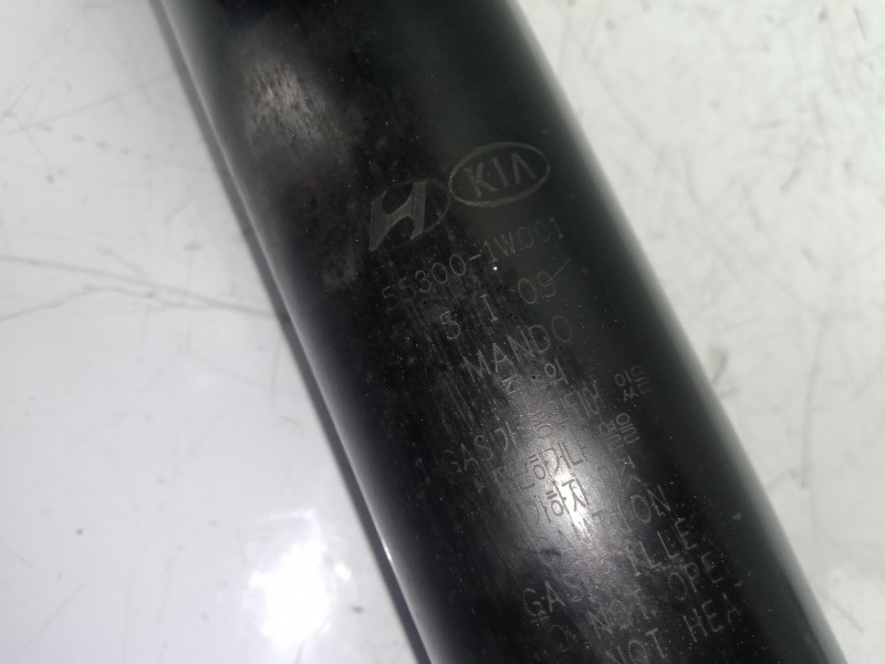 Recambio de amortiguador trasero izquierdo para kia rio 1.2 cat referencia OEM IAM   